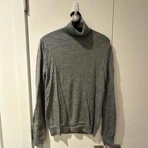 Banana Republic Men's Gray Turtleneck Sweater Size Small